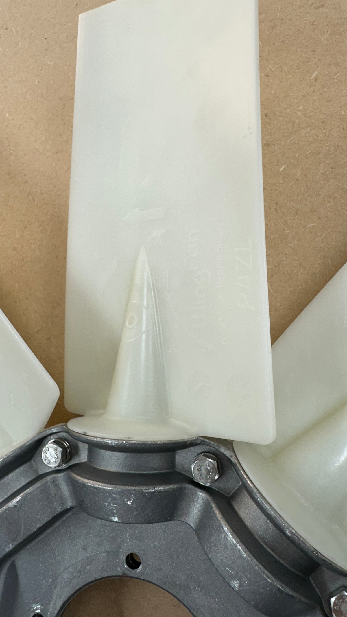 Wing Fan 24 inch P4ZL 9-Blade Fan, P1 Center Boss, AS Mount, photo 5