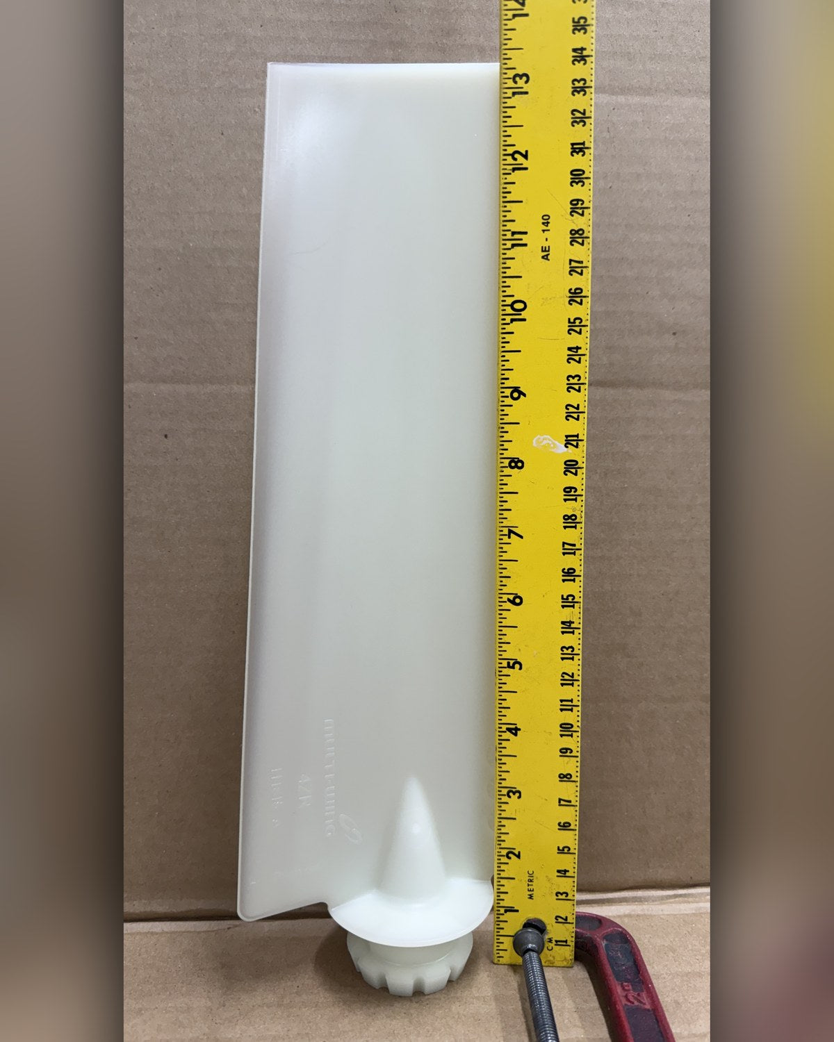 Multiwing 4ZR fan blade, uncut, full length with tape measure