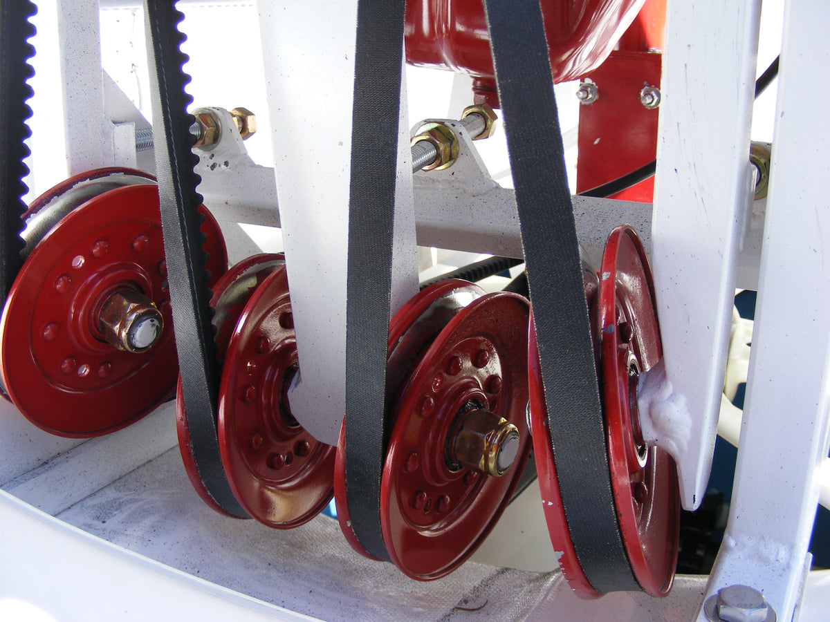 Geoduck Hovercraft , 4 to 5 passenger, 8 ft x 16 - 18 ft hull