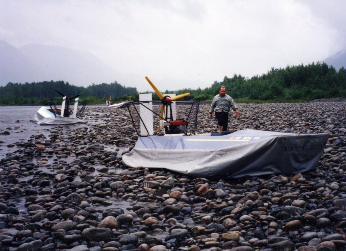 PDF DOWNLOAD Vanguard, 2 to 3 people, 7 ft x 12.5-14 ft hull