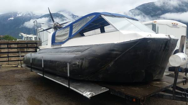 Explorer hovercraft, 6 to 10 people, 10 ft x 18.5 – 22 ft hull